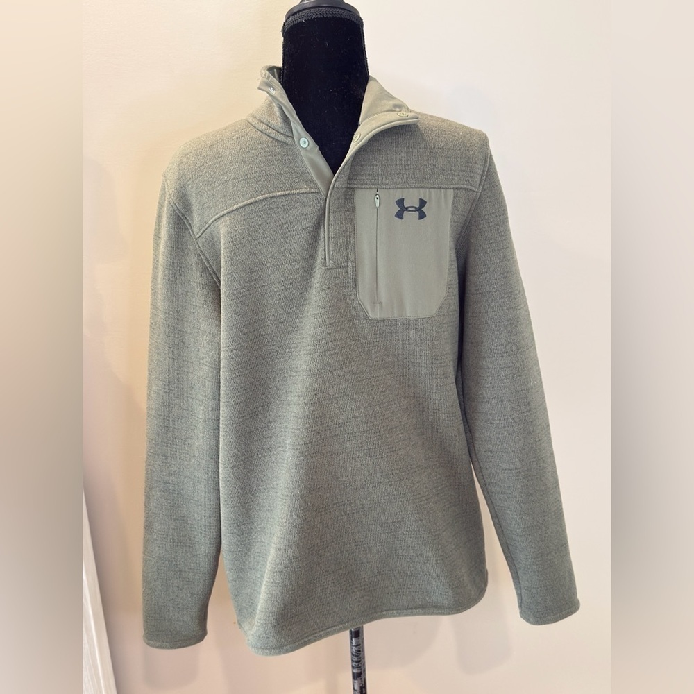 Men’s UNDER ARMOUR Specialist Henley sweater pullover- dark green. Size medium - Picture 2 of 9